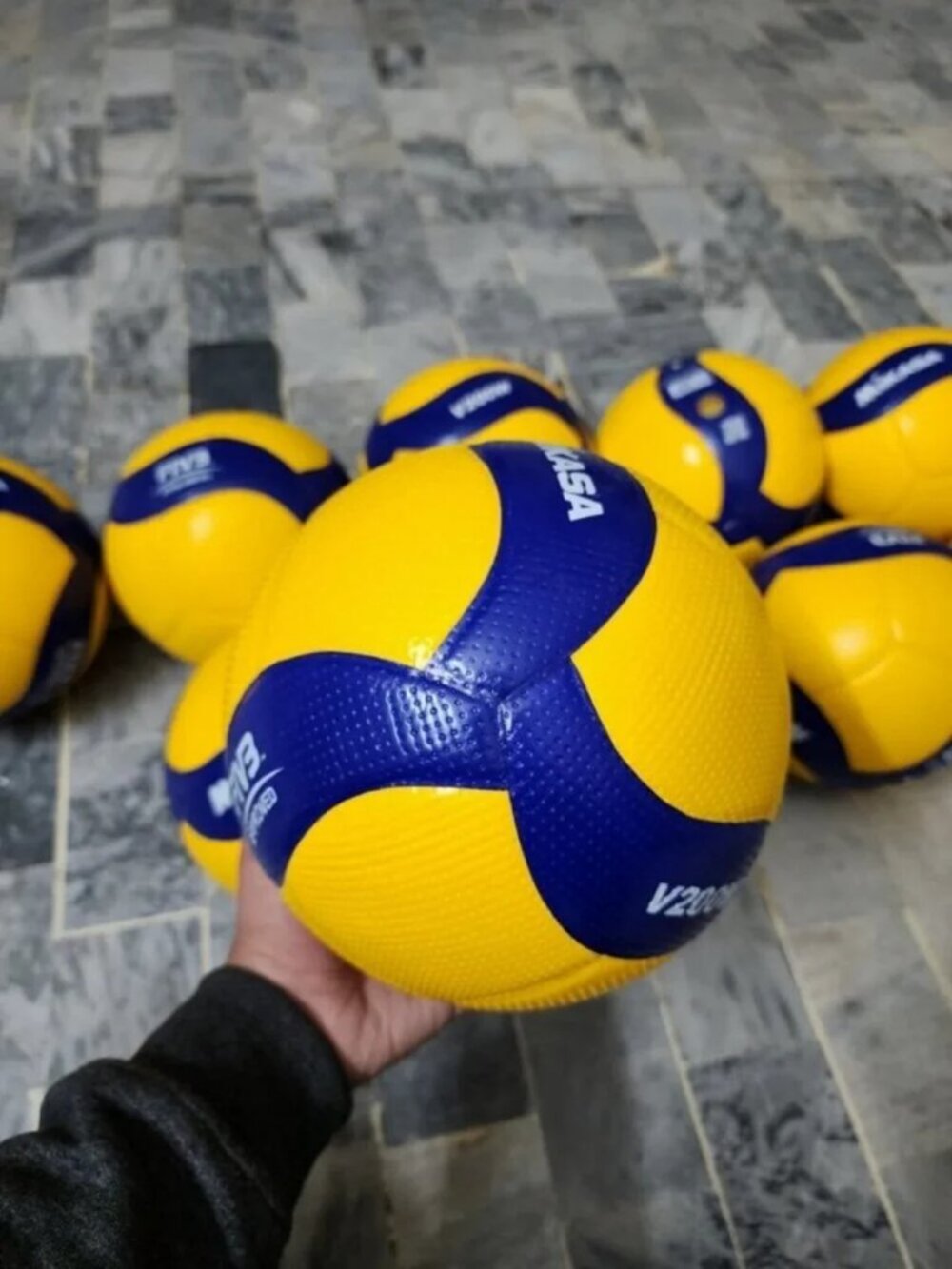 Mikasa V200W Original Volleyball Ball Professional Volleyball Ball Size 5 .